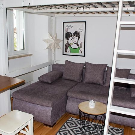 Studio Apartment Kontiki Rijeka Exteriör bild