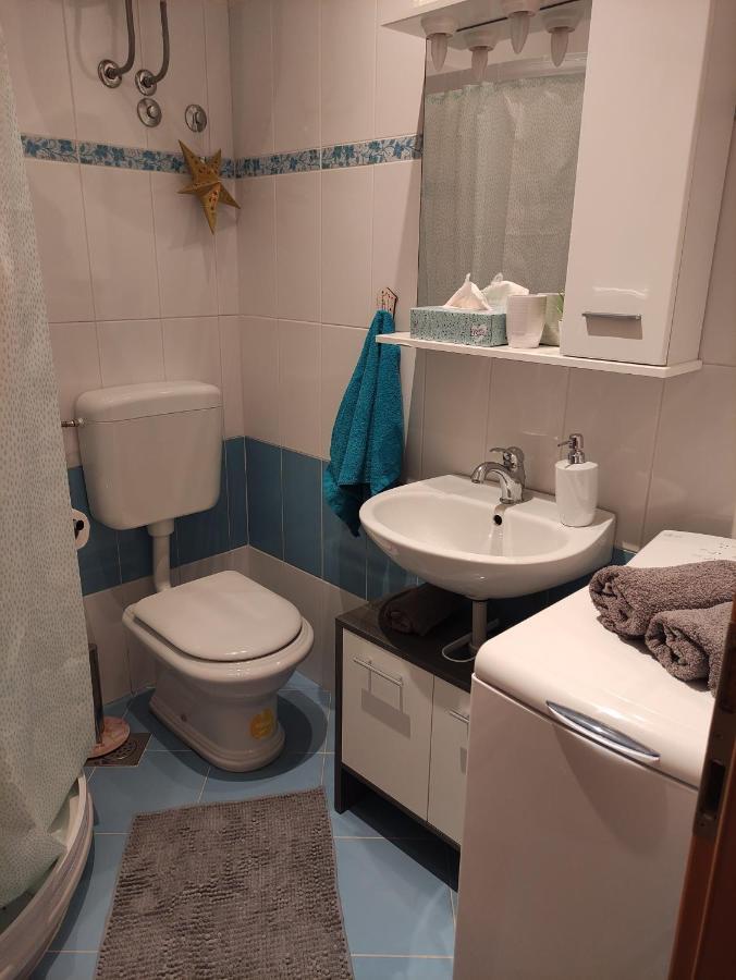 Studio Apartment Kontiki Rijeka Exteriör bild