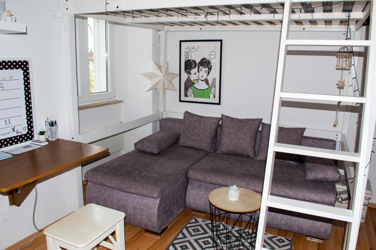 Studio Apartment Kontiki Rijeka Exteriör bild