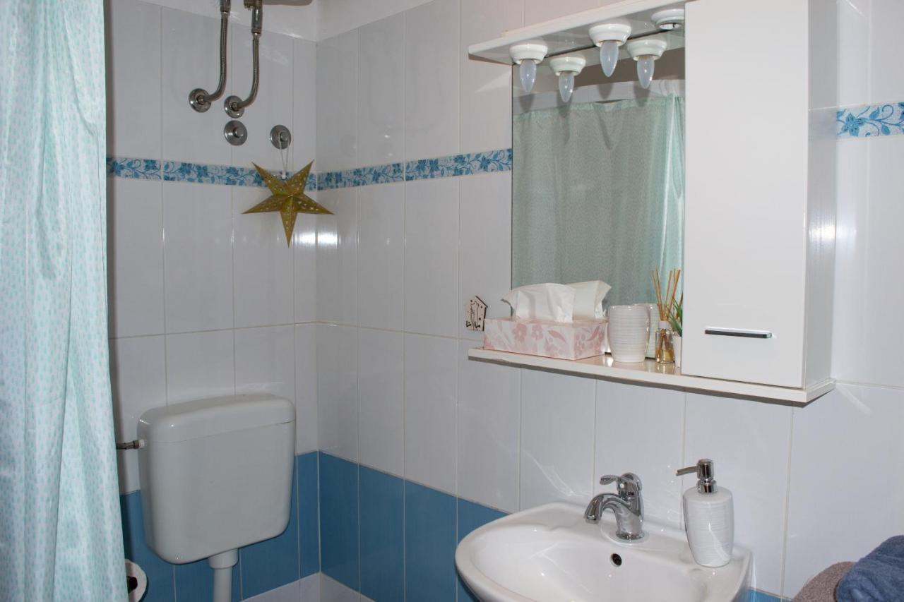 Studio Apartment Kontiki Rijeka Exteriör bild